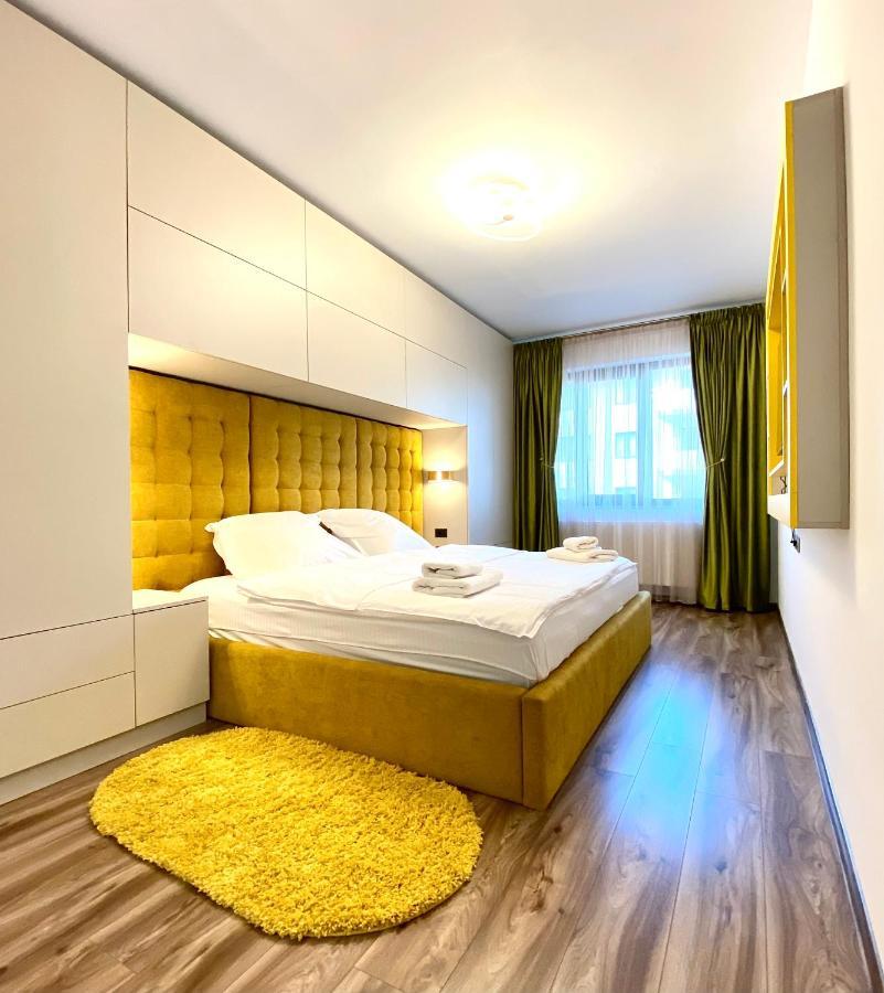 Coquette Apartment Brasov Luaran gambar