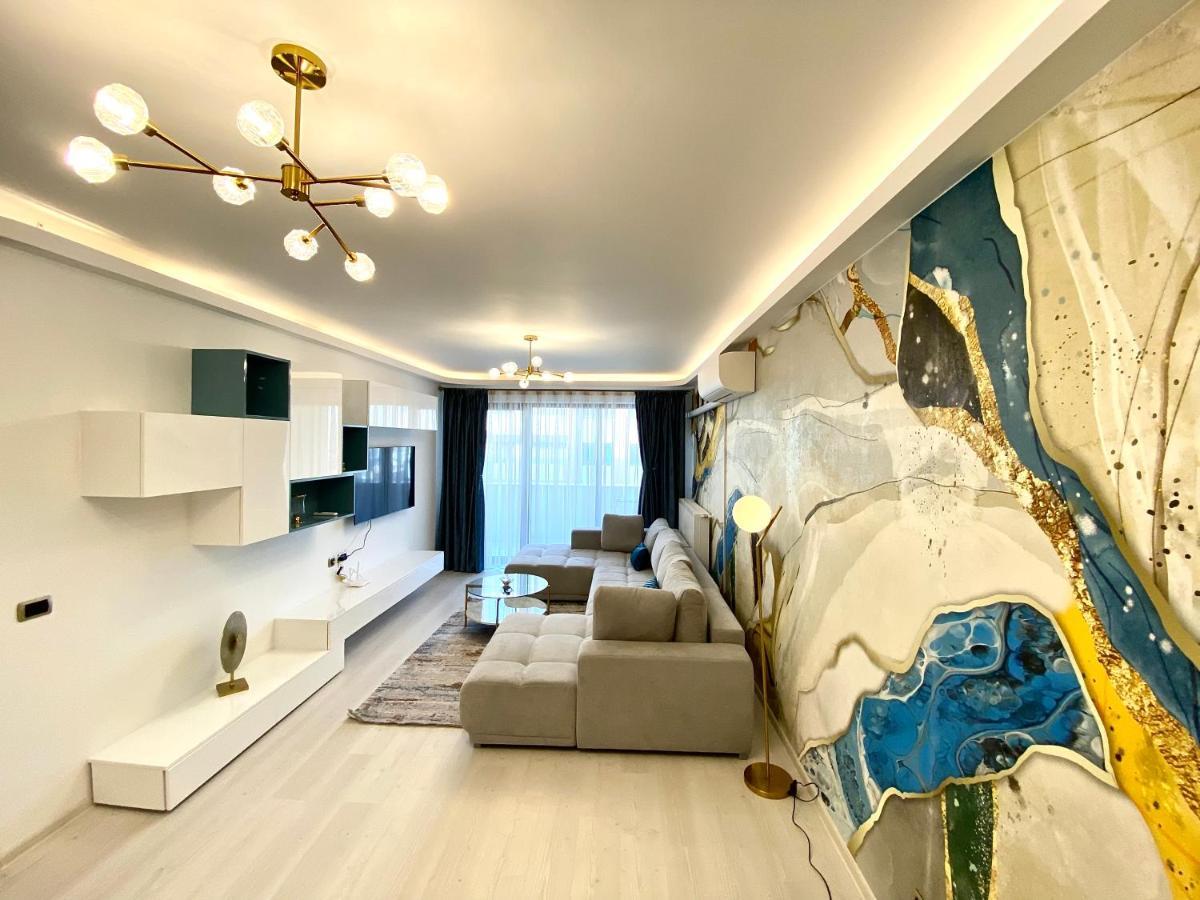 Coquette Apartment Brasov Luaran gambar