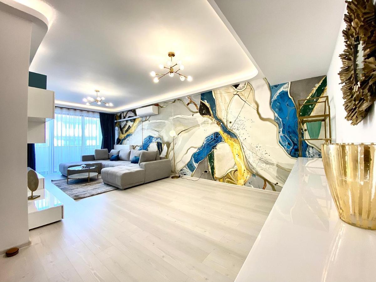 Coquette Apartment Brasov Luaran gambar