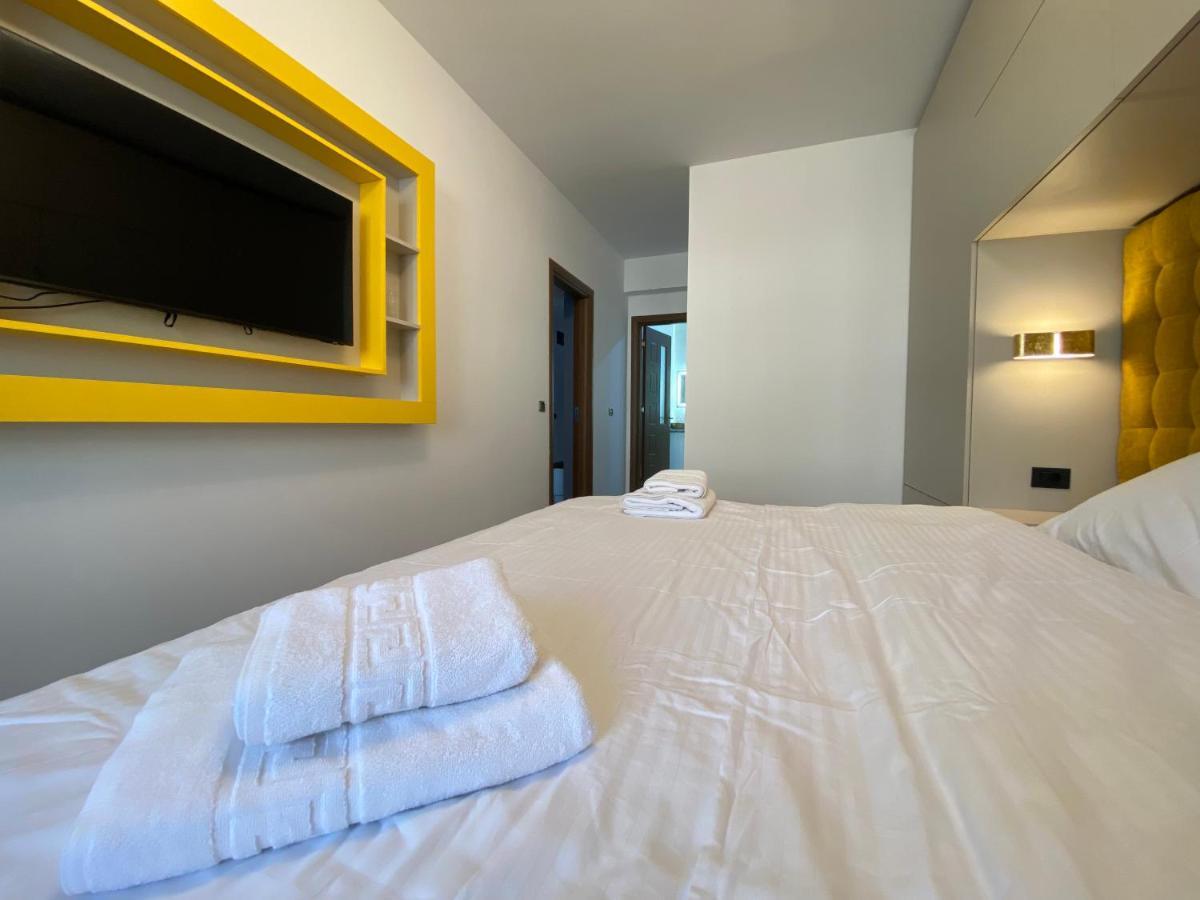 Coquette Apartment Brasov Luaran gambar