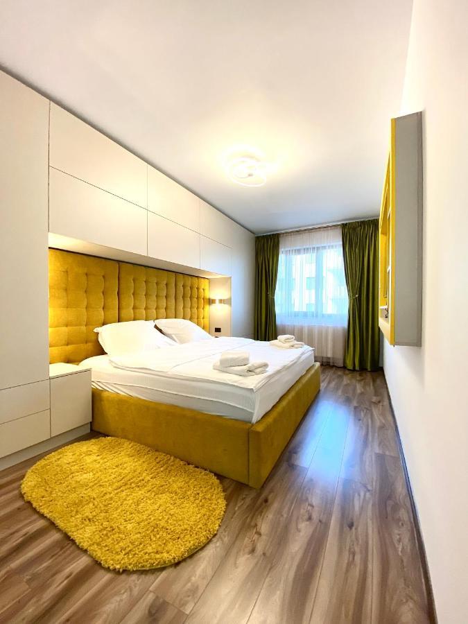Coquette Apartment Brasov Luaran gambar