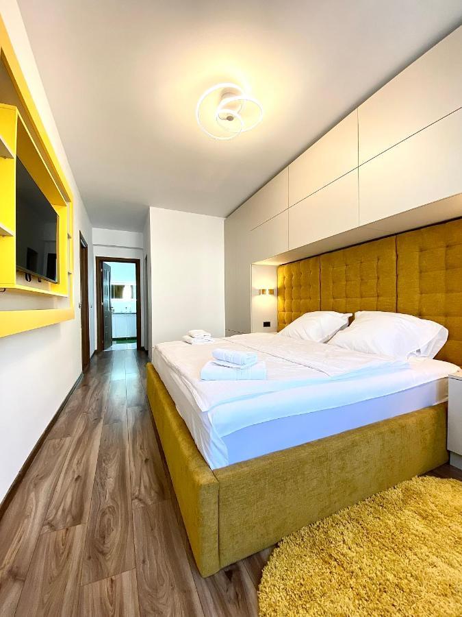 Coquette Apartment Brasov Luaran gambar